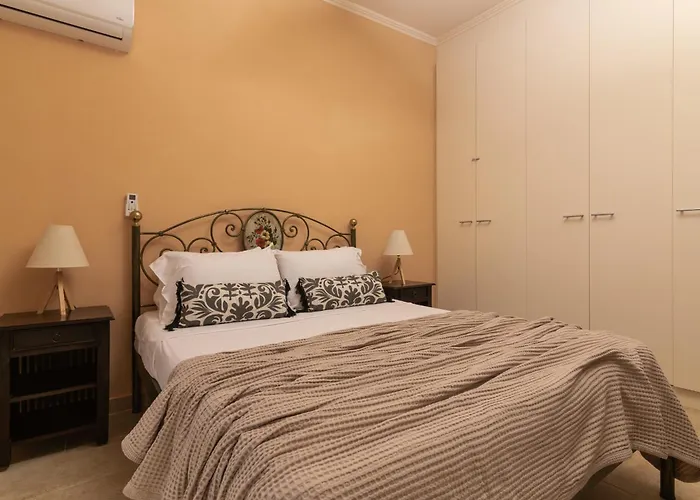 Elegance - Andon & Yiota Вилла