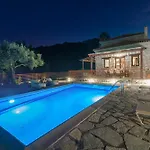 Elegance - Andon&villa Yiota Argassi