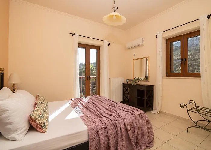 Villa Elegance - Andon & Yiota