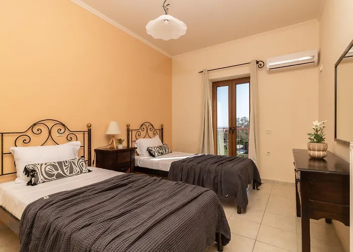 Villa Elegance - Andon & Yiota *